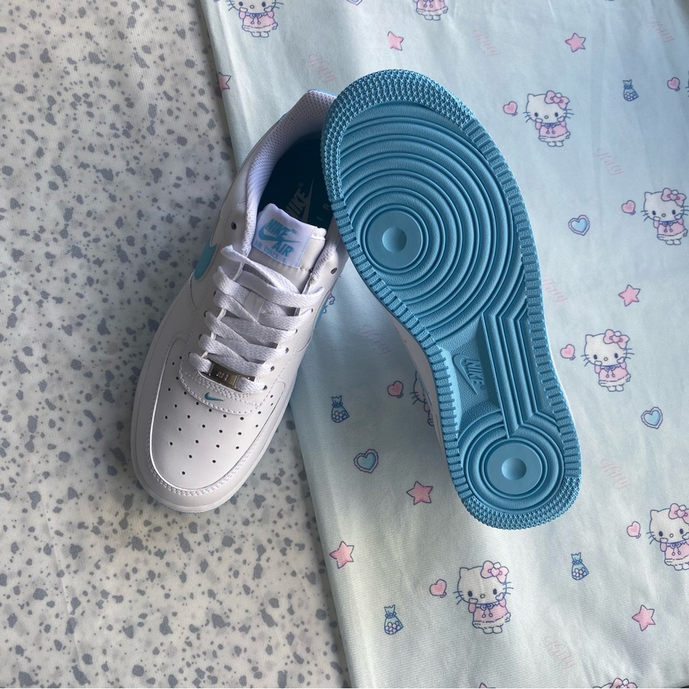 Nike Air Force 1 Low White with Light Blue Swoosh - Picture 6 of 6